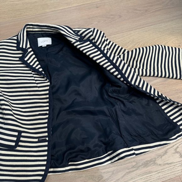 Loft striped blazer - Picture 4 of 8